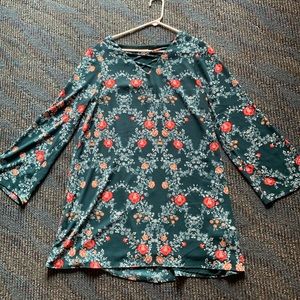 Xhilaration floral long sleeved dress